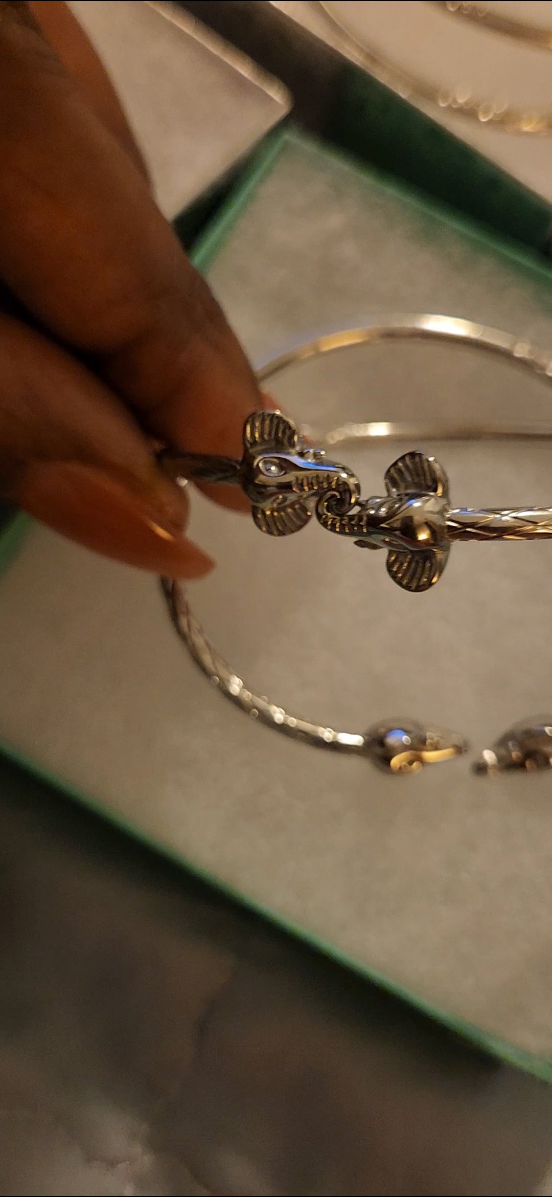 Elephant head bangle set