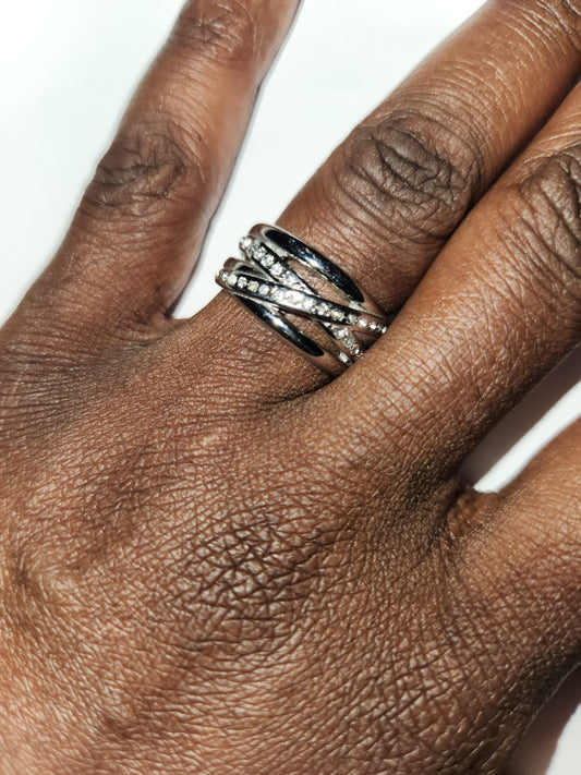 Crossed in love band
