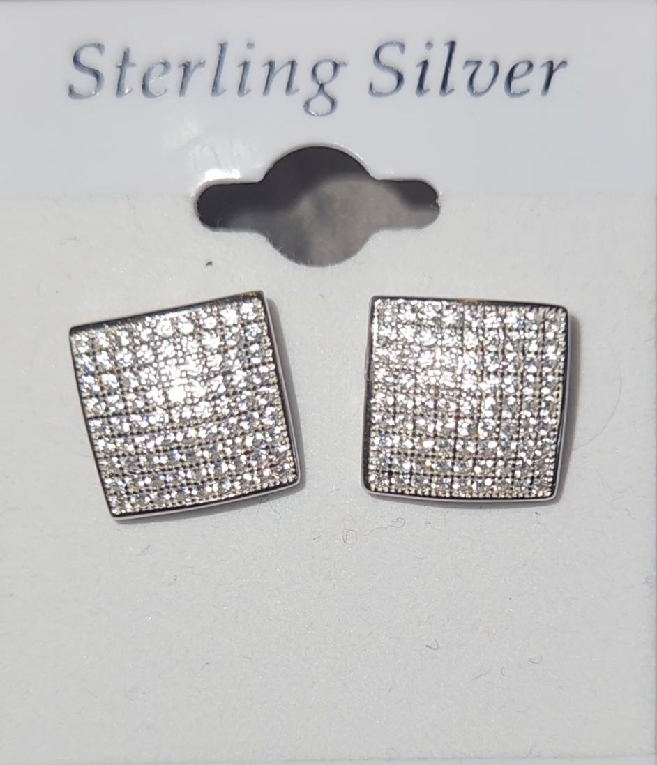 Curved square studs