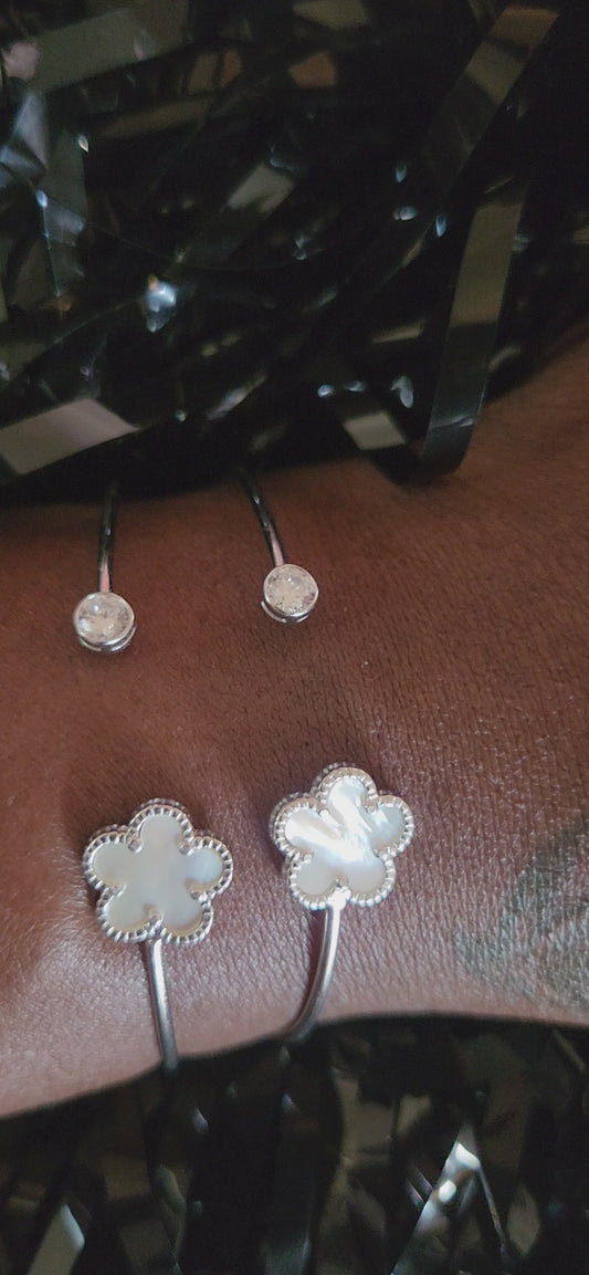 Clover love bangle set
