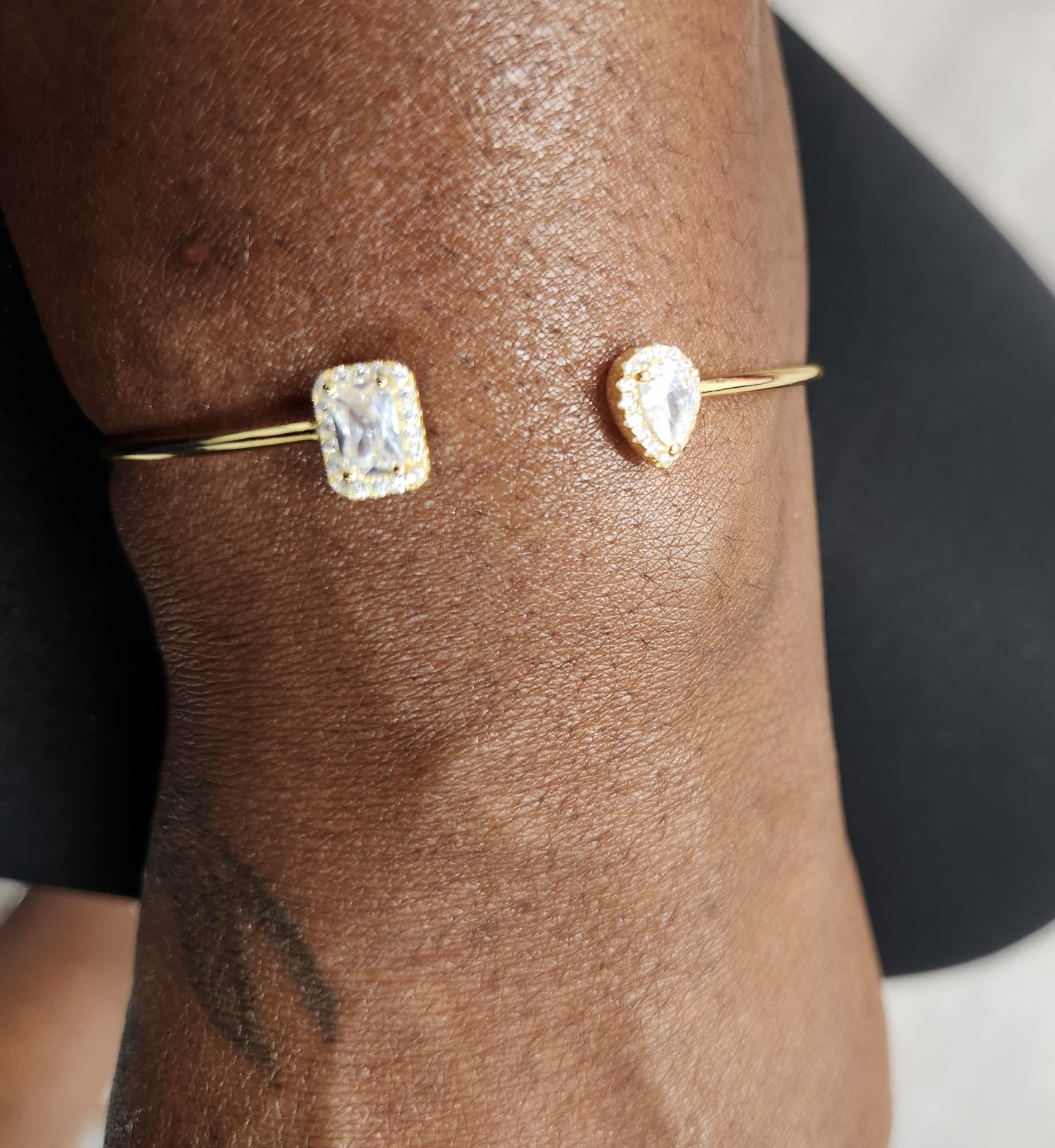 Dainty open cut bangle
