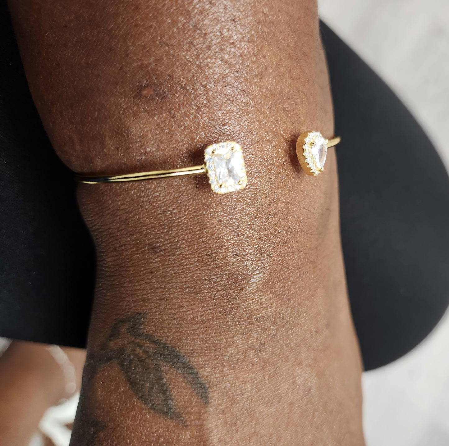 Dainty open cut bangle