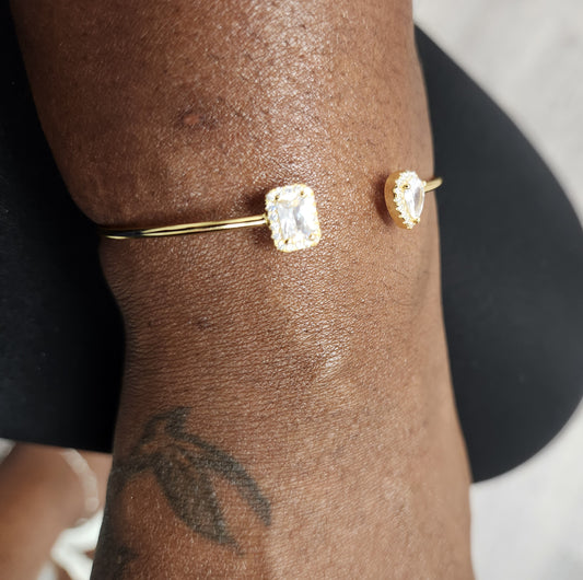 Dainty open cut bangle