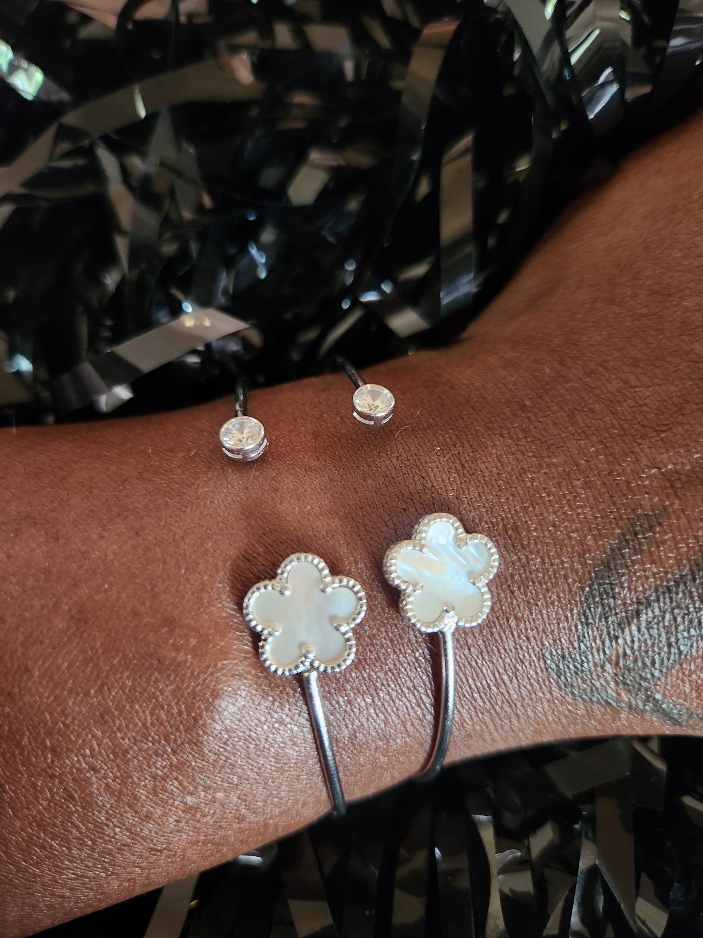 Clover love bangle set