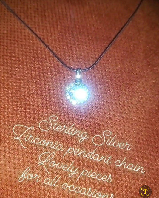 Crystal drop pendant chain